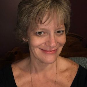 Meet your Posher, Becky